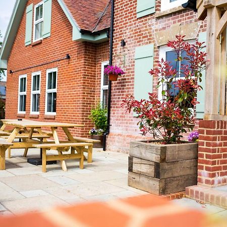 Woodfalls Inn Redlynch  Exterior foto